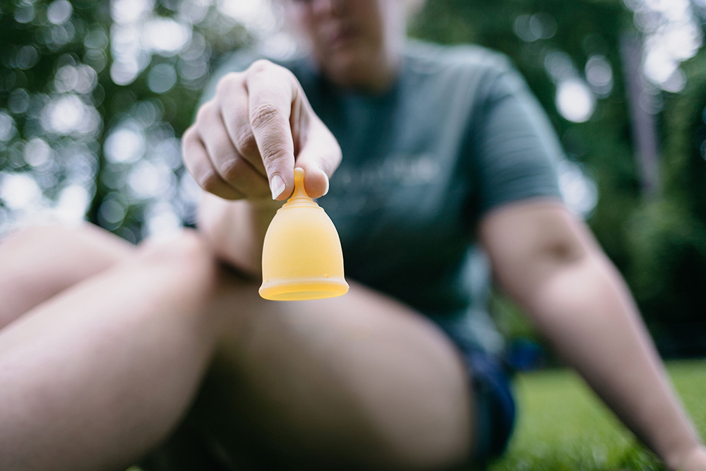 Menstrual cup removal tips - Pixie Cup